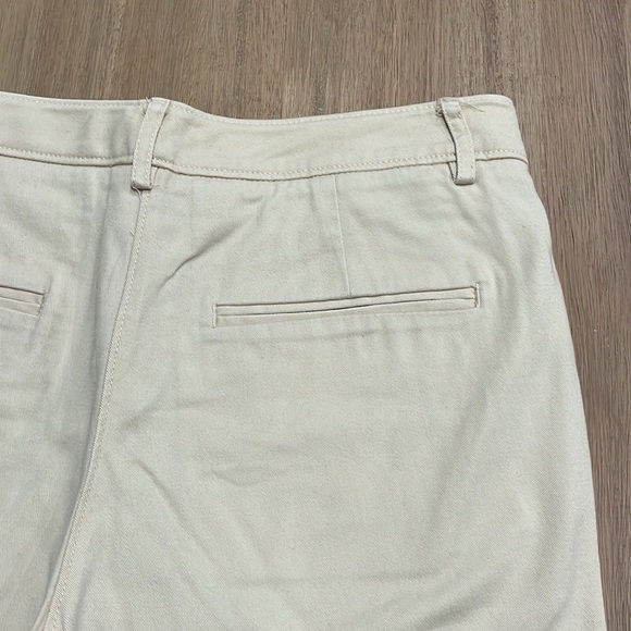 LL Bean Signature Washed Twill Cotton Shorts Light Khaki Sailcloth Size 4 - Picture 8 of 12